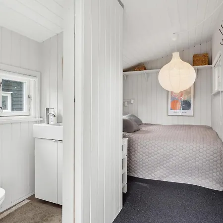 3 Bedroom In Samso *